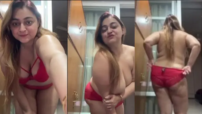 Indian Beautiful Sexy Chubby Milf Showing Teasing Video